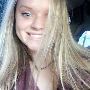 Meet your Posher, Jessica